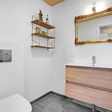 Lovely In With Wifi Semesterbostad