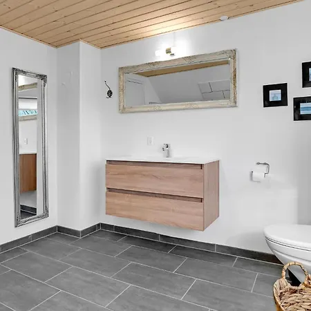 Lovely In With Wifi بيت للعطل غريندستيد